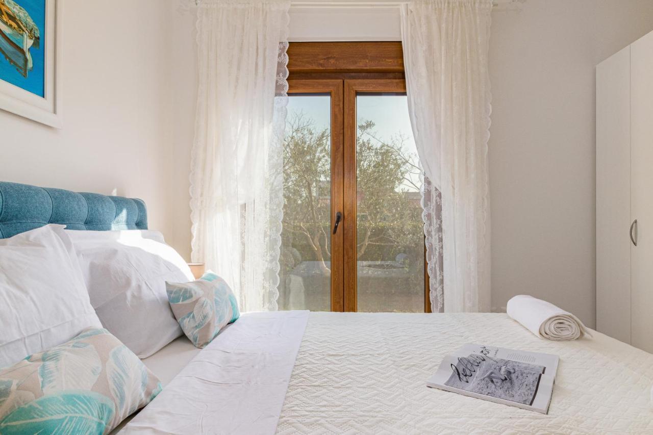 Lovely Istrian Apartment With A Private Swimming Pool And A Charming Garden Banjole Zewnętrze zdjęcie
